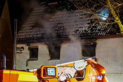 Haigerloch-Trillfingen: Zimmer eines Hauses in Vollbrand